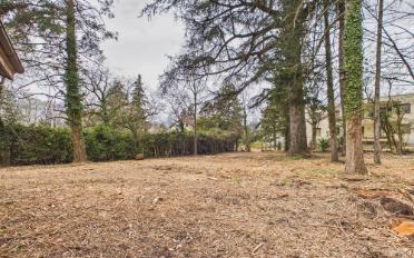 Building land - image - 4