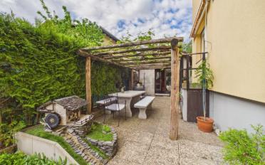 Einfamilienhaus 8.5 Zimmer - image - 10