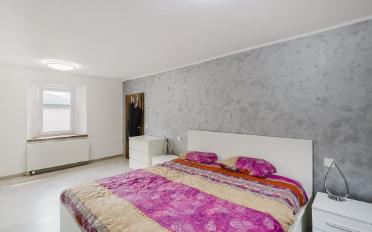 Single house 8 rooms - image - 10