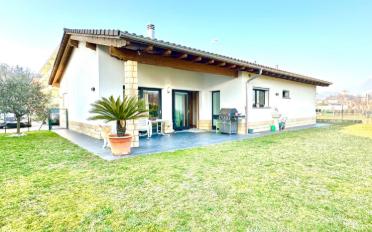 Single house 7.5 rooms - image - 1