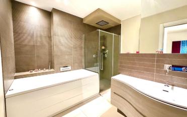 Single house 7.5 rooms - image - 7
