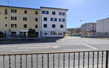 Wohngebäude 4.5 Zimmer - image - 2