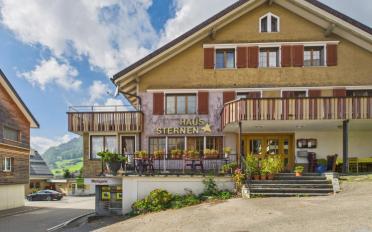 Wohngebäude 14 Zimmer - image - 1