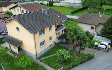 Einfamilienhaus 8.5 Zimmer - image - 1