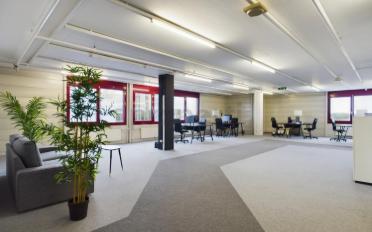 Office - image - 1