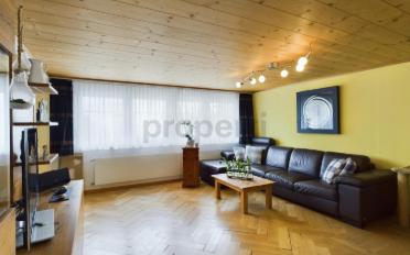 Einfamilienhaus 6.5 Zimmer - image - 1
