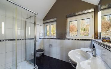 Einfamilienhaus 6.5 Zimmer - image - 8