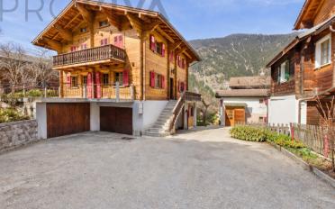 Maison 11.5 pièces - image - 1