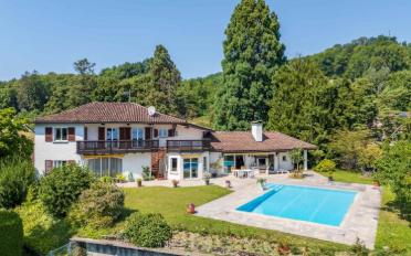 Villa 10 pièces - image - 4