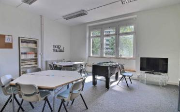 Bureau - image - 9
