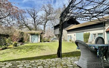 Single house - image - 3
