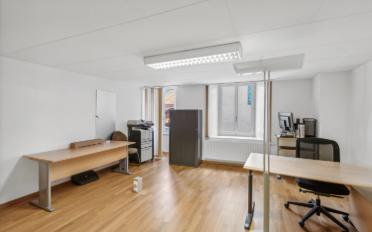Immeuble mixte 9 pièces - image - 6