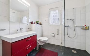 Immeuble résidentiel 8.5 pièces - image - 11