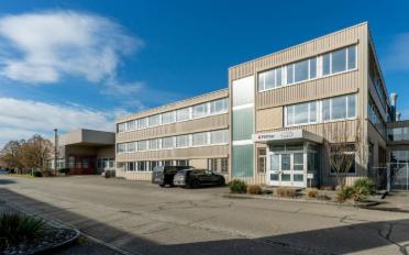 Commercial - image - 2