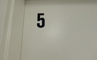 Office - image - 4