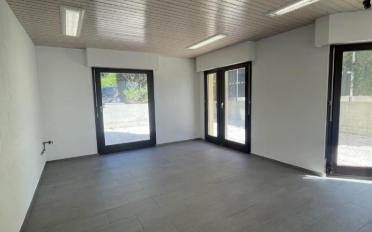 Office - image - 4
