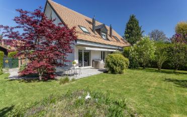Doppeleinfamilienhaus 6.5 Zimmer - image - 1
