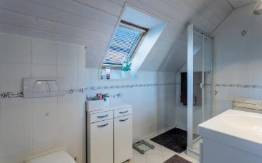 Doppeleinfamilienhaus 6.5 Zimmer - image - 9