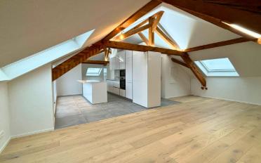 Mansarde 2.5 Zimmer - image - 1