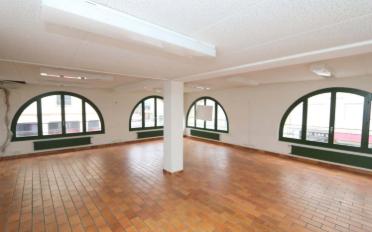 Office - image - 4