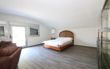 Apartment 6 rooms - image - 8