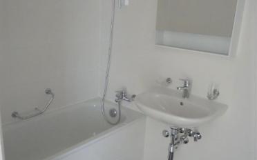 Apartment 5 rooms - image - 8