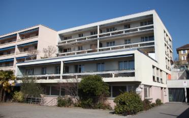 Mixed use property 1 room - image - 1