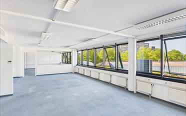 Office - image - 1