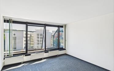 Office - image - 5