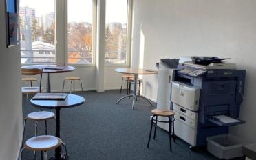Office - image - 3
