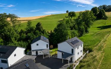 Einfamilienhaus 6.5 Zimmer - image - 1