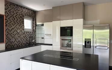 Maison contiguë 6 pièces - image - 4