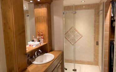 Apartment 5 rooms - image - 8
