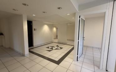 Office - image - 5