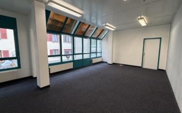 Bureau - image - 8