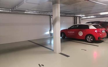 Moto Hallenplatz - image - 3