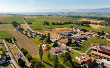 Doppeleinfamilienhaus 5.5 Zimmer - image - 1
