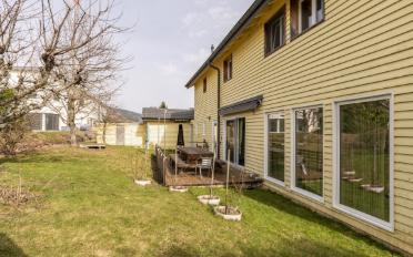 Einfamilienhaus 5.5 Zimmer - image - 1