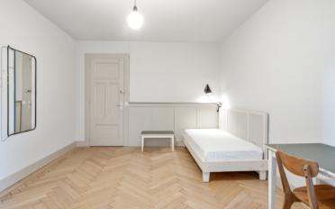 Furnished flat 1 room - image - 2