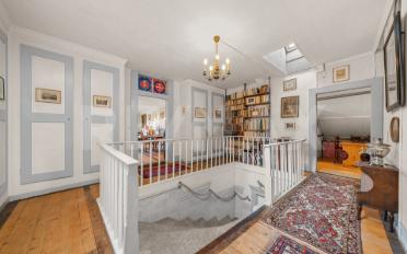 Single house 13 rooms - image - 10