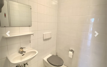 Office - image - 12