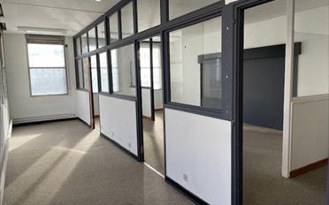 Office - image - 1