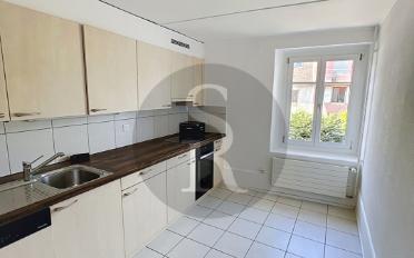 Apartment 6 rooms - image - 1