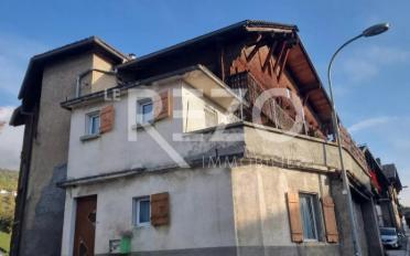 Maison 10 pièces - image - 2