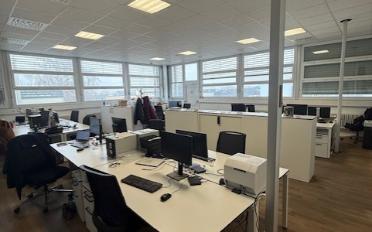 Bureau - image - 5