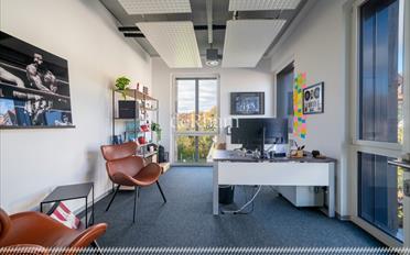 Office - image - 5