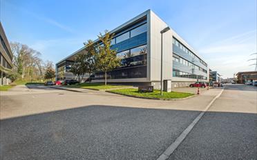 Office - image - 1