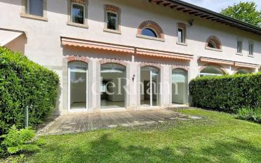 Apartment 8.5 rooms - image - 13