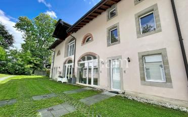 Apartment 8.5 rooms - image - 1