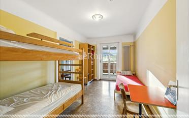 Single house 20 rooms - image - 6